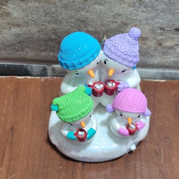 Hallmark Christmas Musical Ornament We Need A Little Christmas Snowmen 2011 - Picture 12 of 15